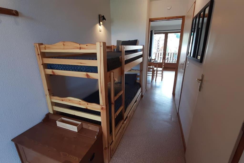 Superbe Appartement La Joue Du Loup Centre, 6 Personnes, Avec Parking Prive Saint-Étienne-en-Dévoluy Eksteriør bilde